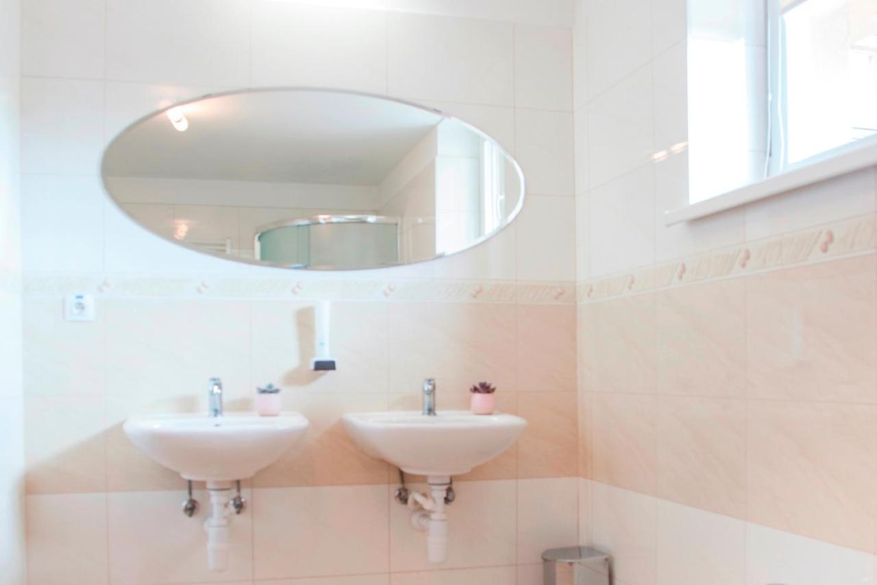 Hotel Eminent Stupava Zewnętrze zdjęcie