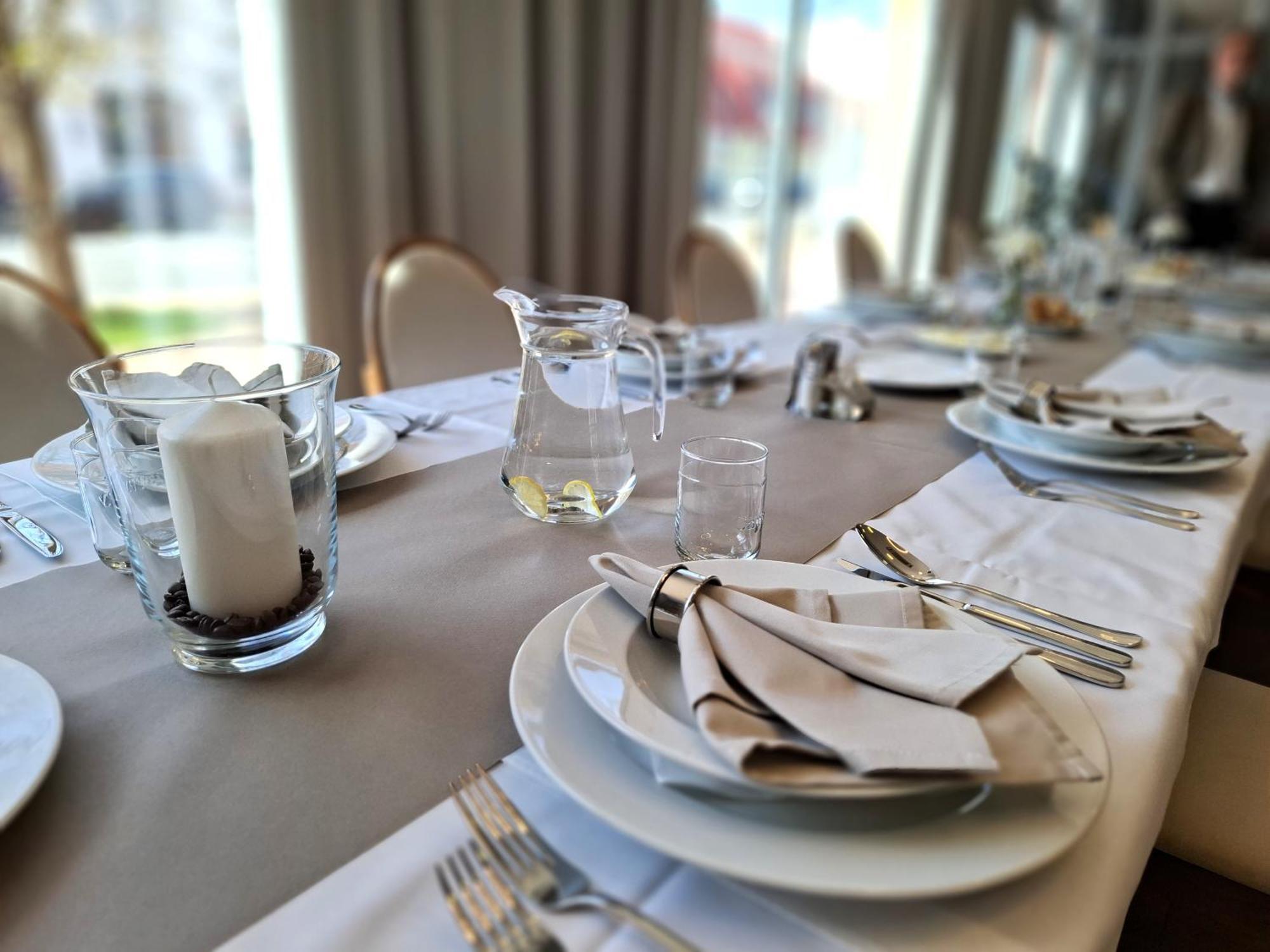 Hotel Eminent Stupava Zewnętrze zdjęcie